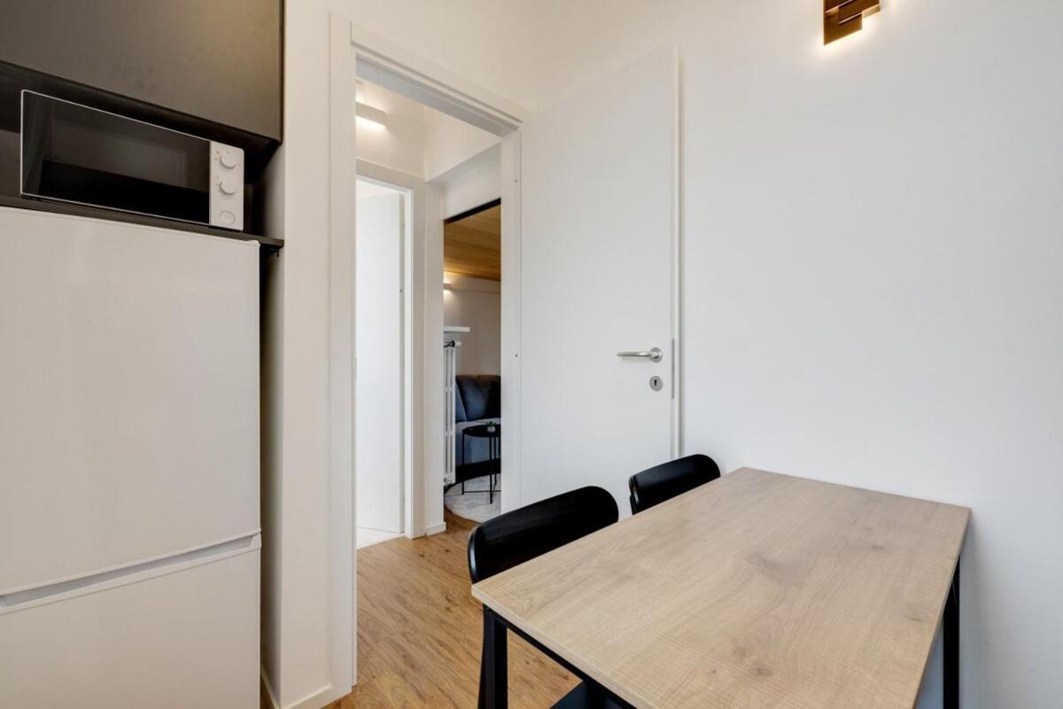 Homeby, Cozy Penthouse Apartment Milán Exterior foto
