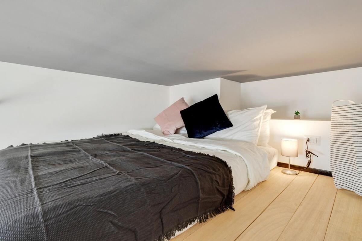 Homeby, Cozy Penthouse Apartment Milán Exterior foto
