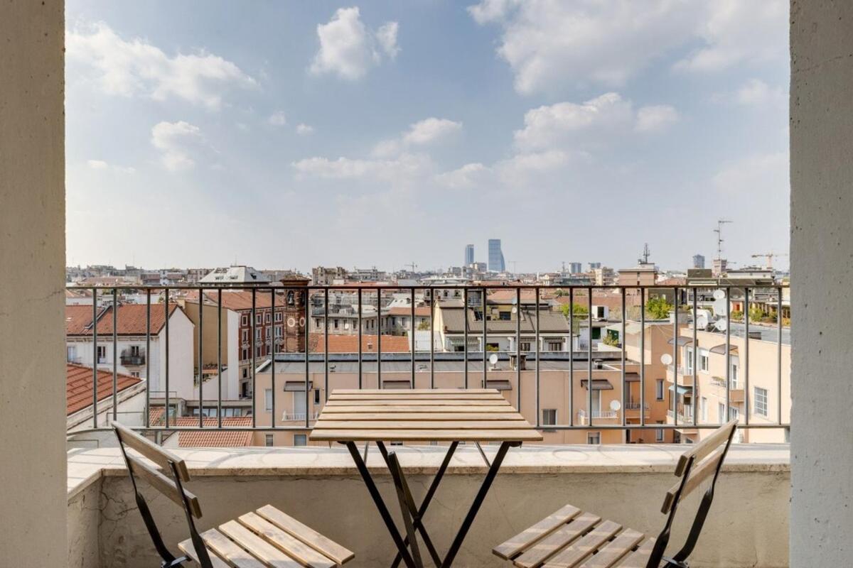 Homeby, Cozy Penthouse Apartment Milán Exterior foto